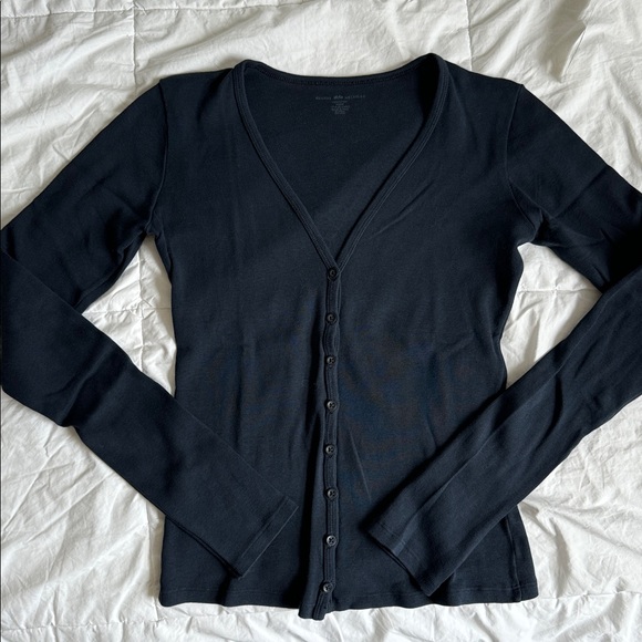 Brandy Melville Navy Paige Top - Picture 2 of 5